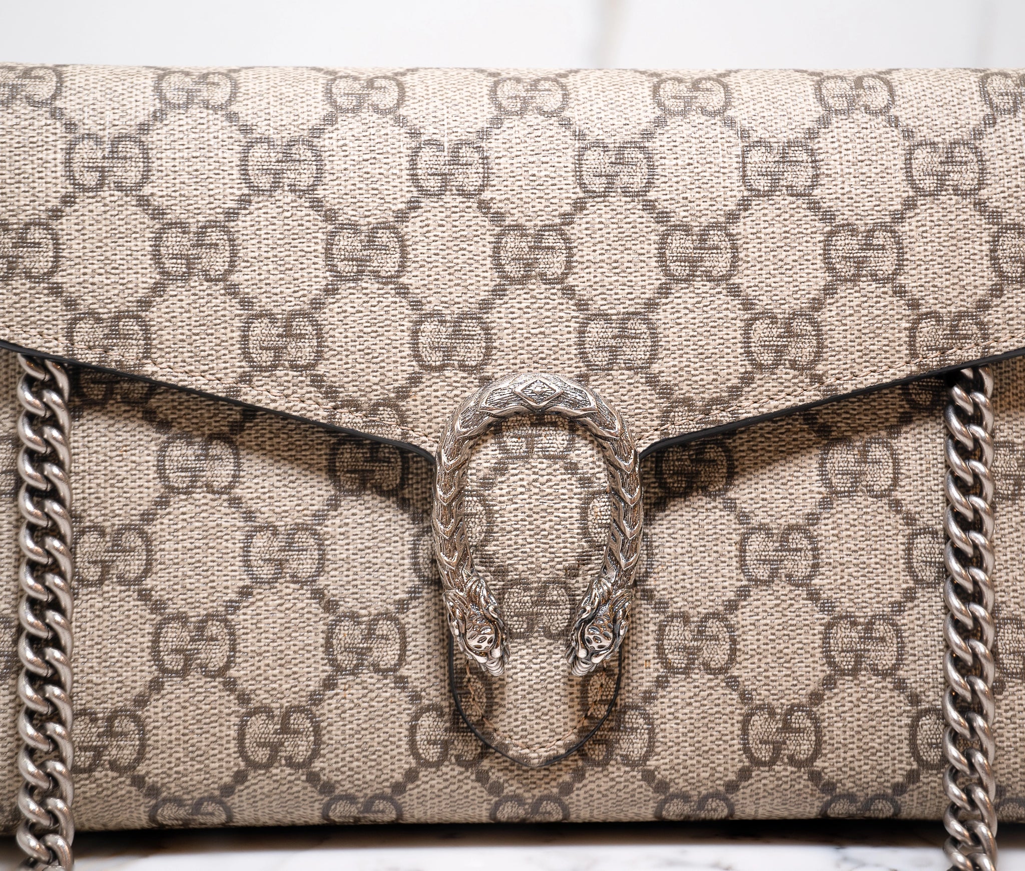 Gucci Dionysus GG Supreme Chain Mini bag