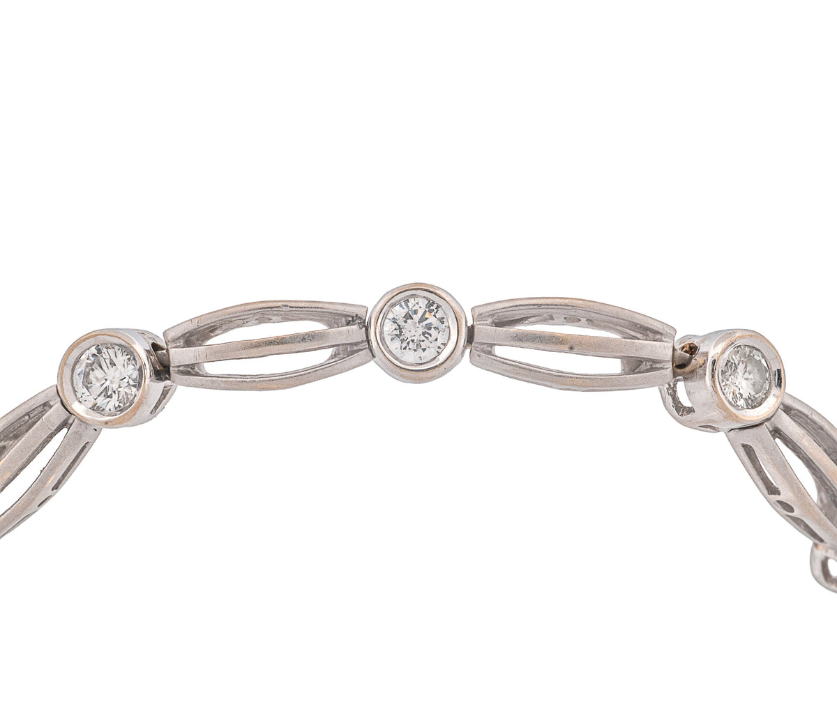 18K White Gold Bezel Set Round Brilliant Cut Diamond Link Bracelet