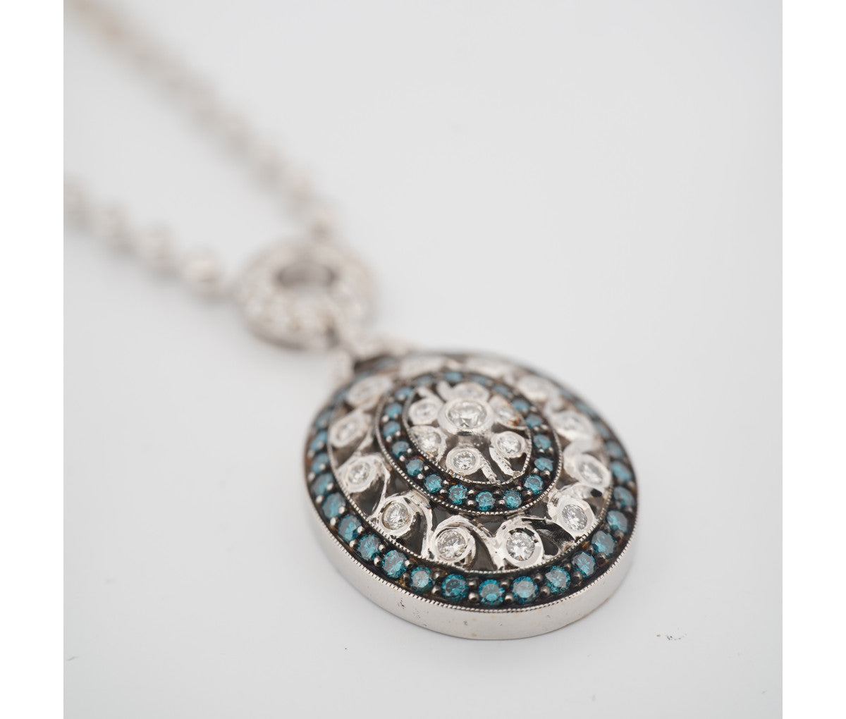 Women's 18k Diamond Pendant Necklace