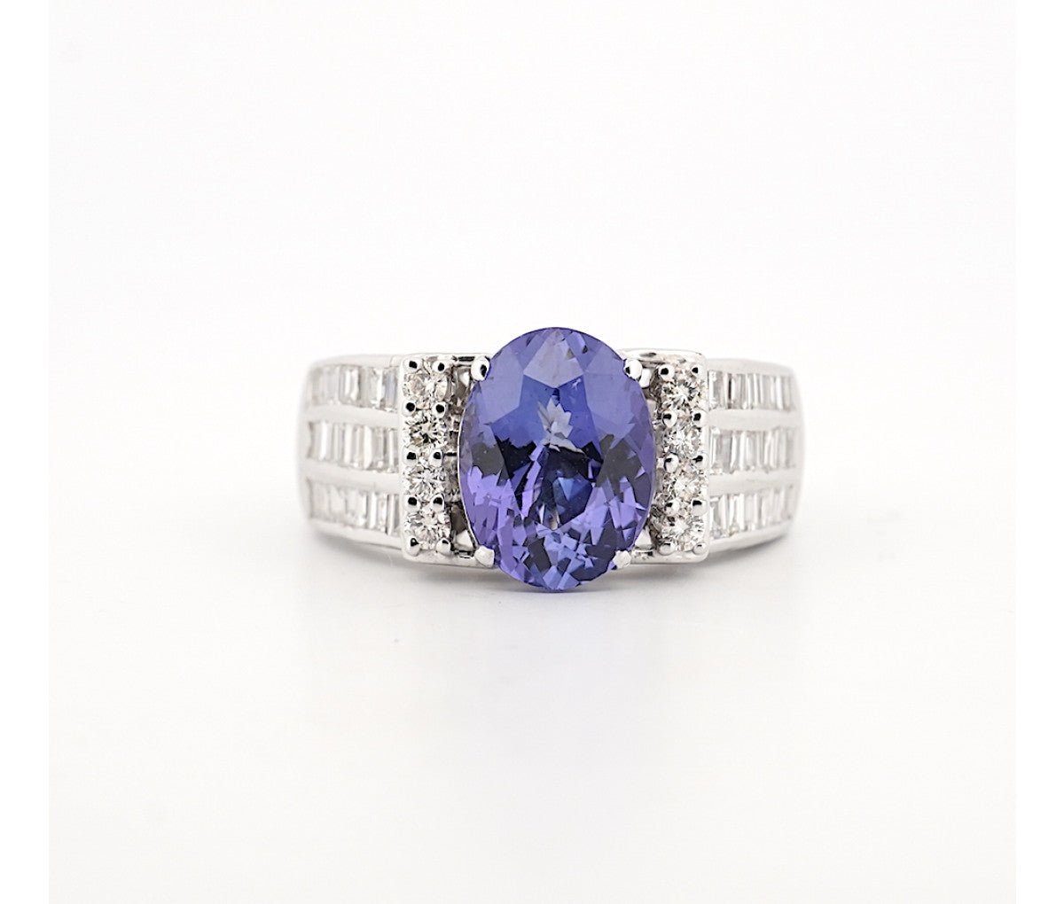Women's 18k 1.28ct Diamond & Tanzanite Halo Ring