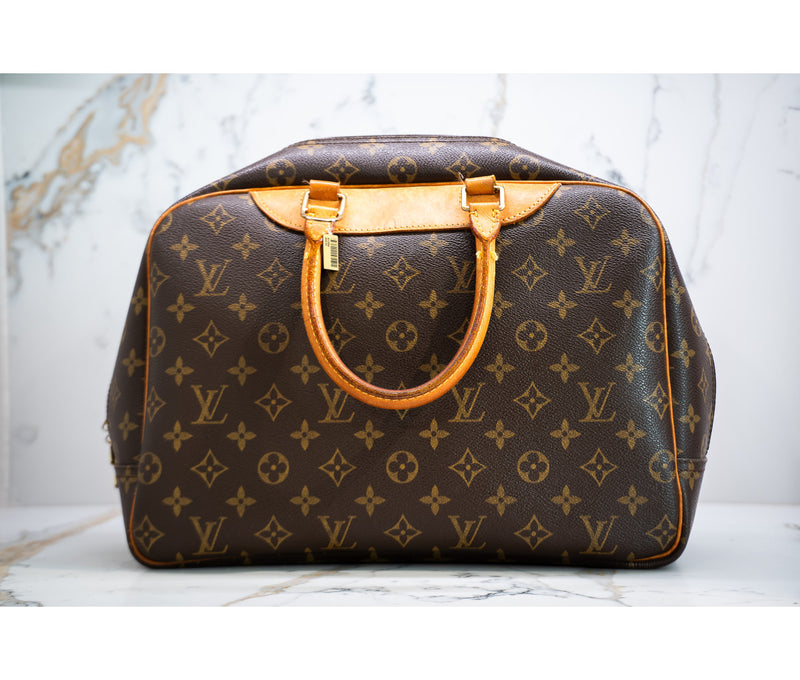 Louis Vuitton Monogram Canvas Deauville