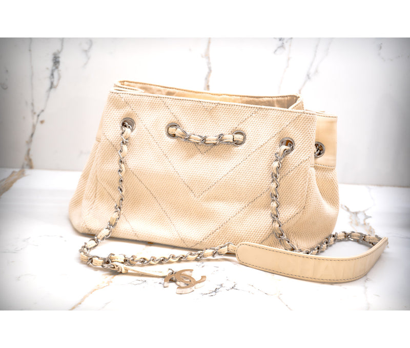 Chanel Vintage Canvas Chevron Accordion Tote