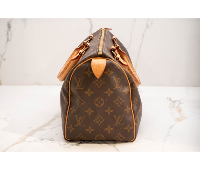 Louis Vuitton Monogram Canvas Speedy 25