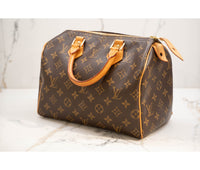 Louis Vuitton Monogram Canvas Speedy 25