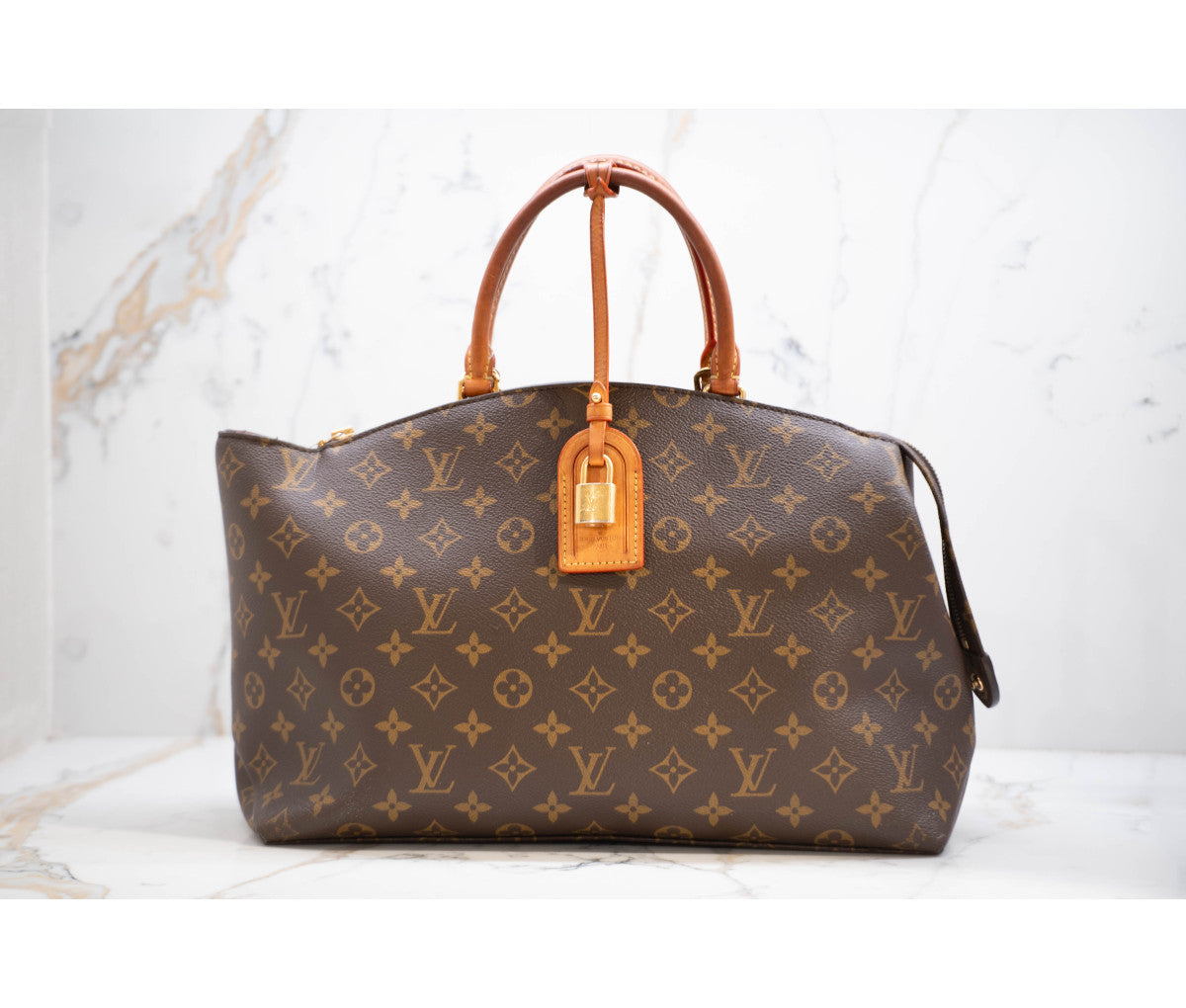 Louis Vuitton Monogram Canvas Grand Palais Shoulder Bag