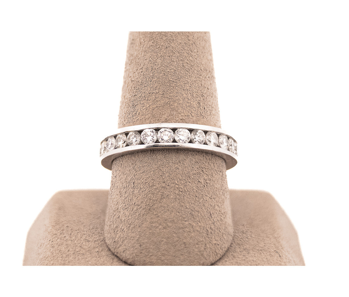 Round Diamond Eternity Band