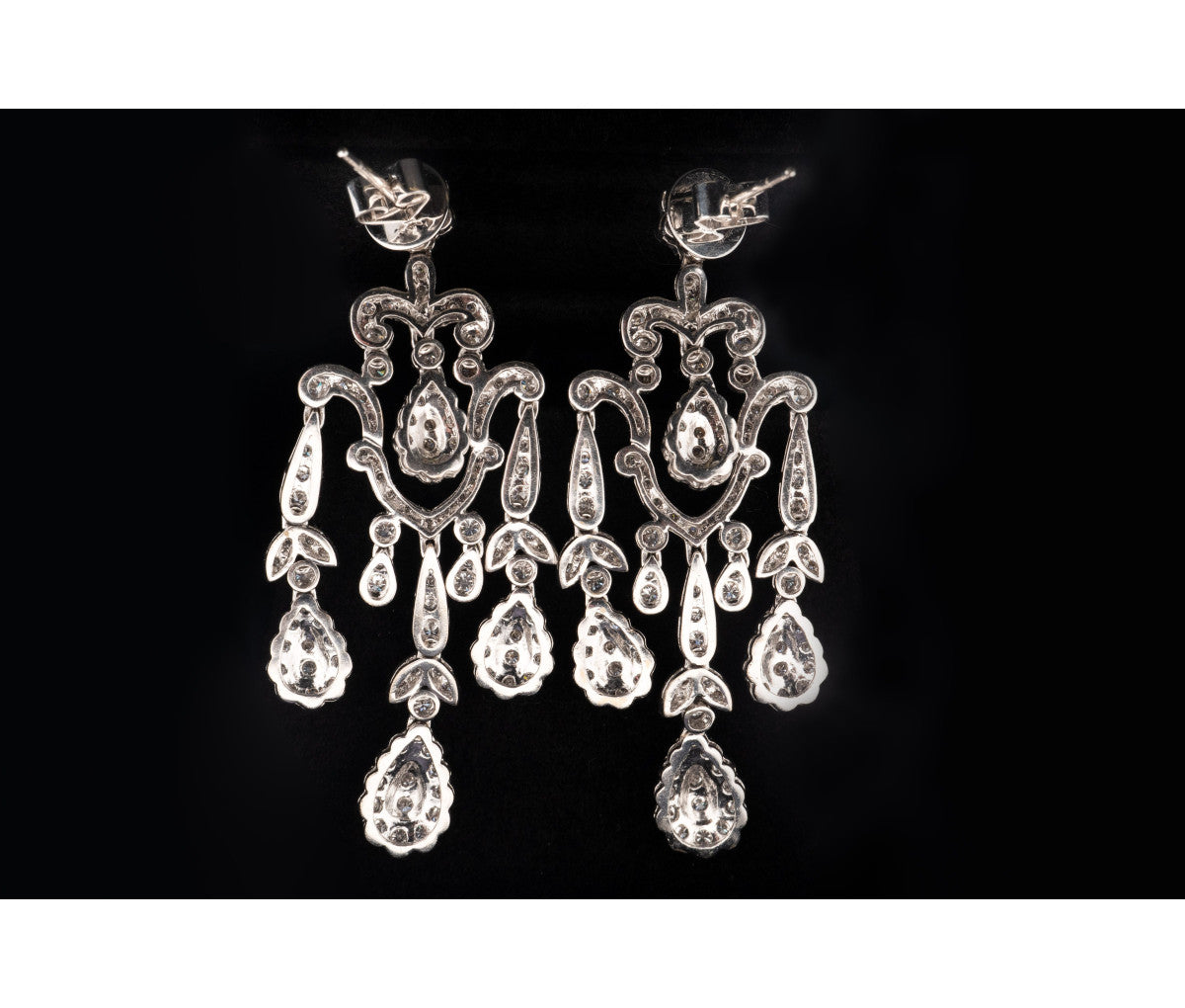 14k White Gold 3.36 Round Brilliant Cut Diamond Chandelier Earrings