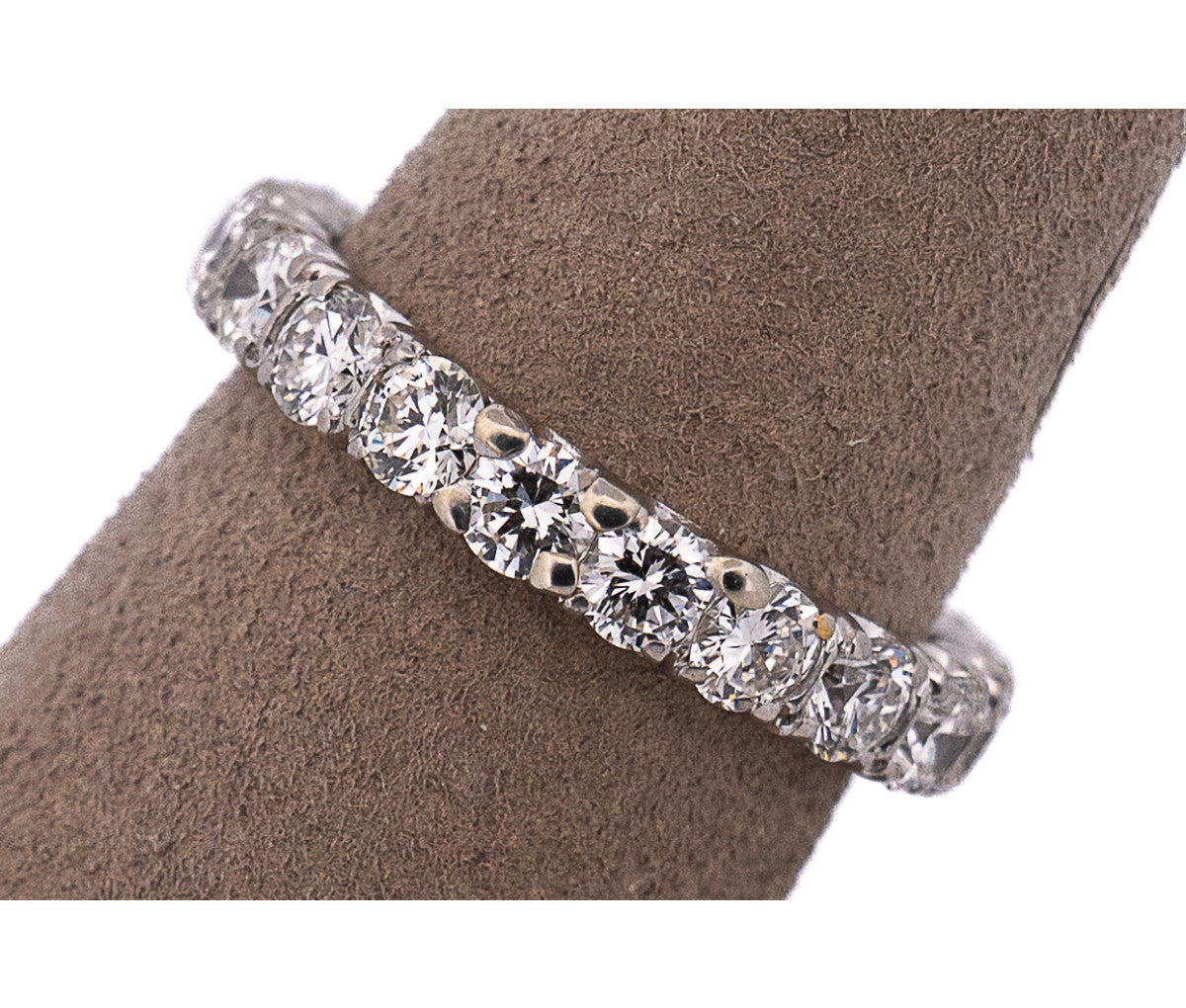 Platinum 2.69 CTW Round Natural Diamond Eternity Band
