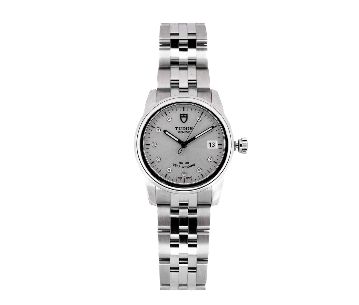 Tudor Glamour Date