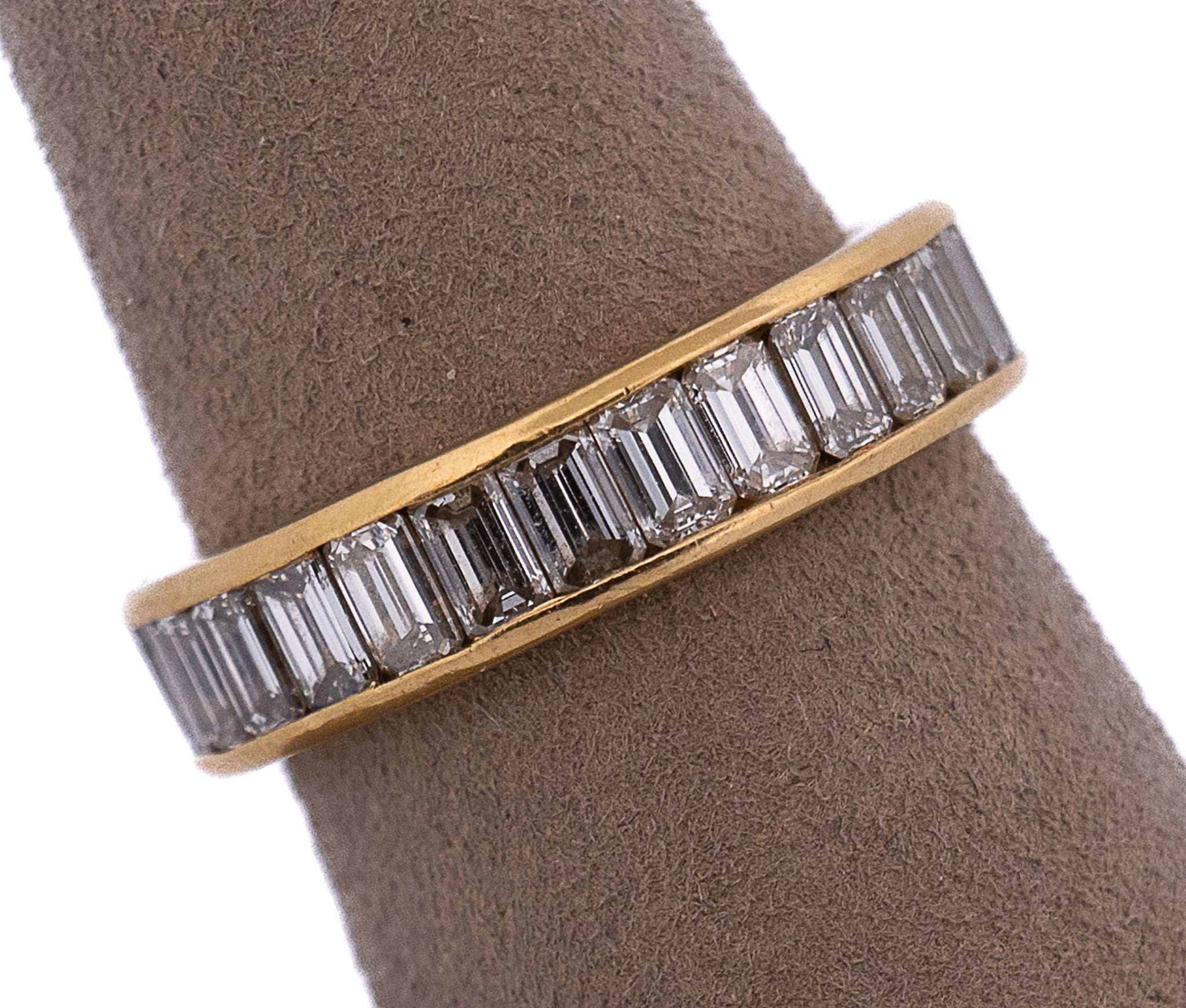 18K Yellow Gold 3.0 CTTW Emerald Natural Diamond Eternity Band