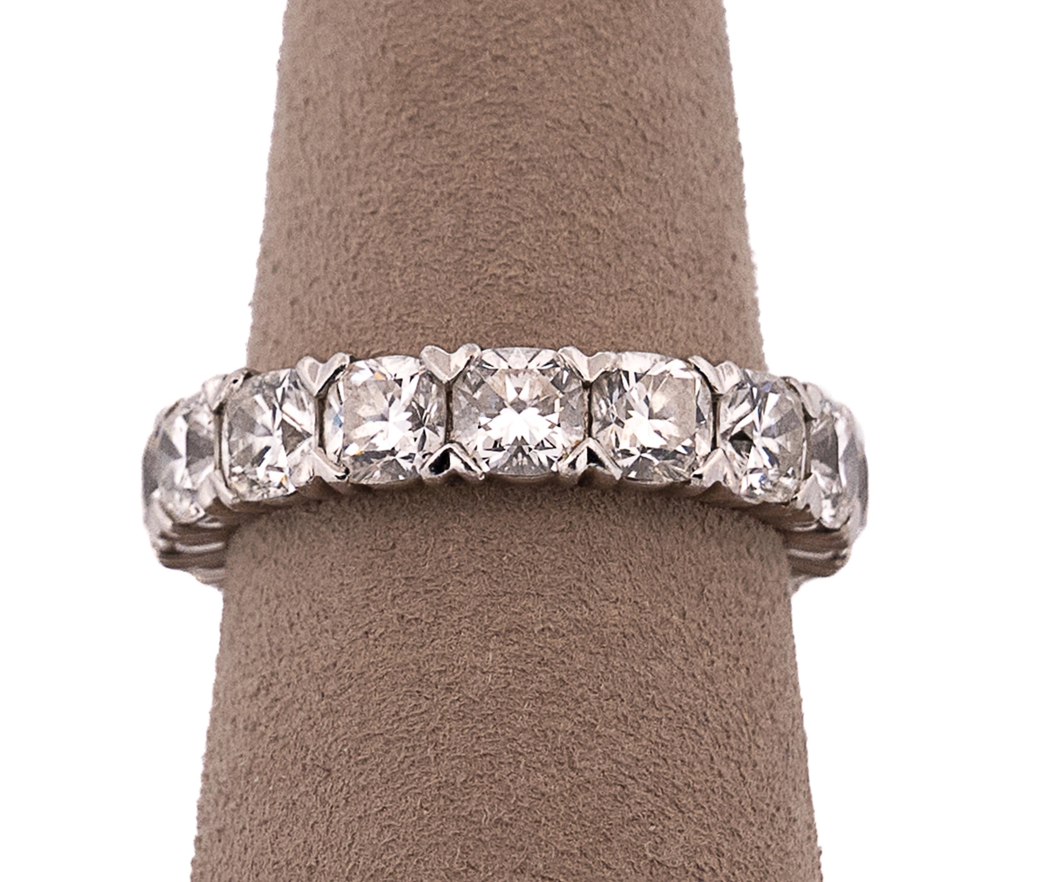 14K 5.92 CTW Diamond Eternity Band