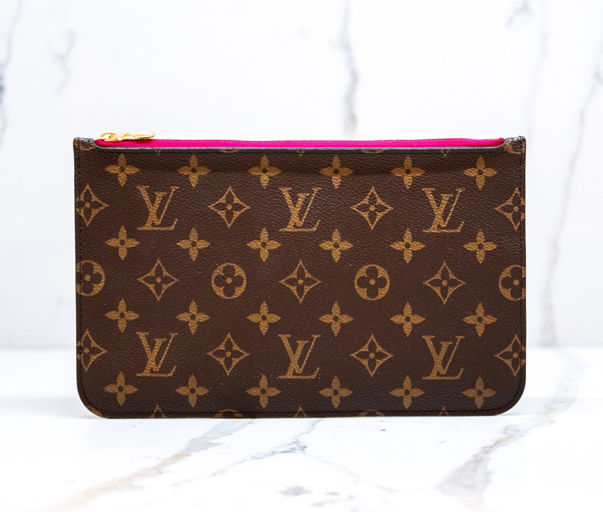 Louis Vuitton Monogram Neverfull Pochette