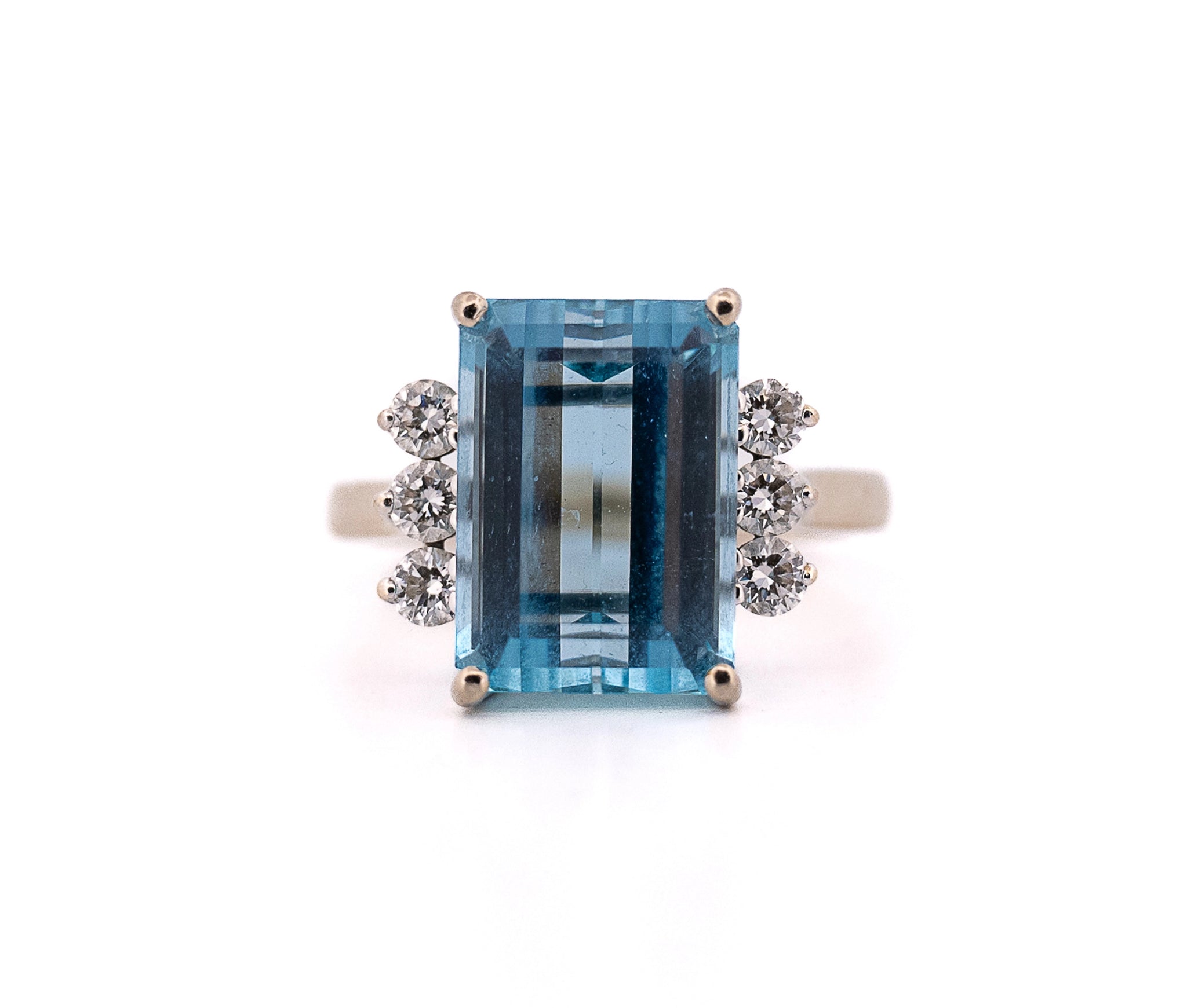 14K White Gold Diamond & Aquamarine Ring