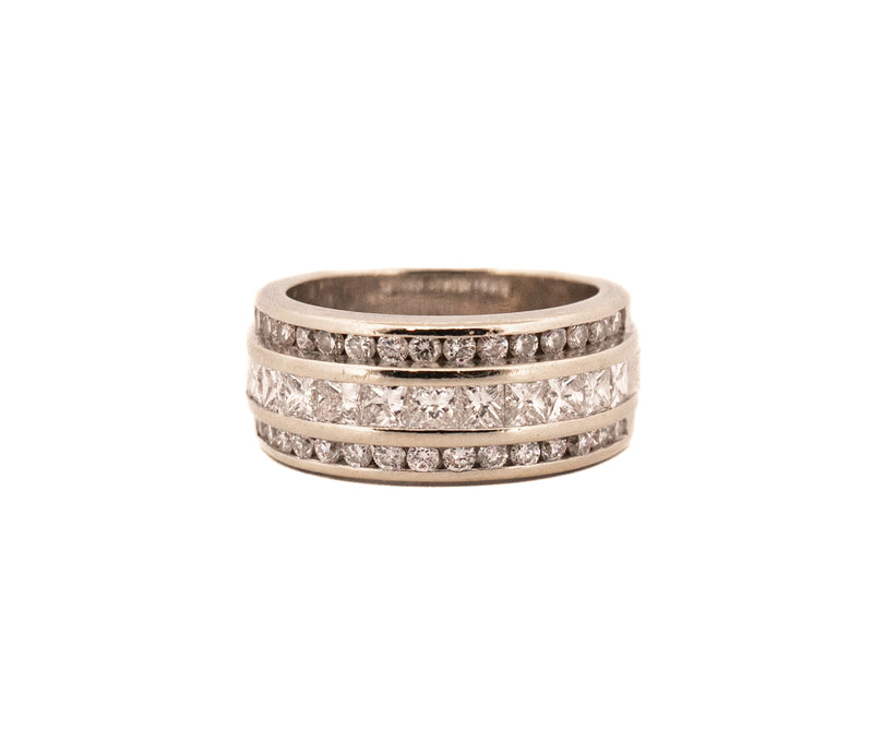 14K White Gold Diamond Band