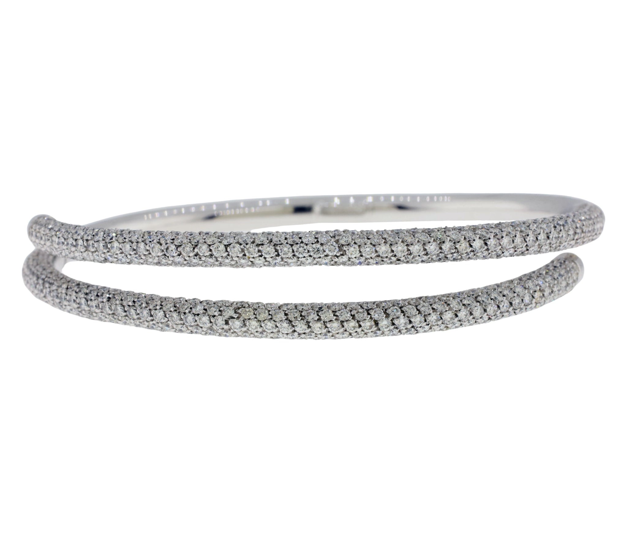 18K White Gold Preziosismi 5.86Ct Diamond Pave Bypass Style Bangle Bracelet