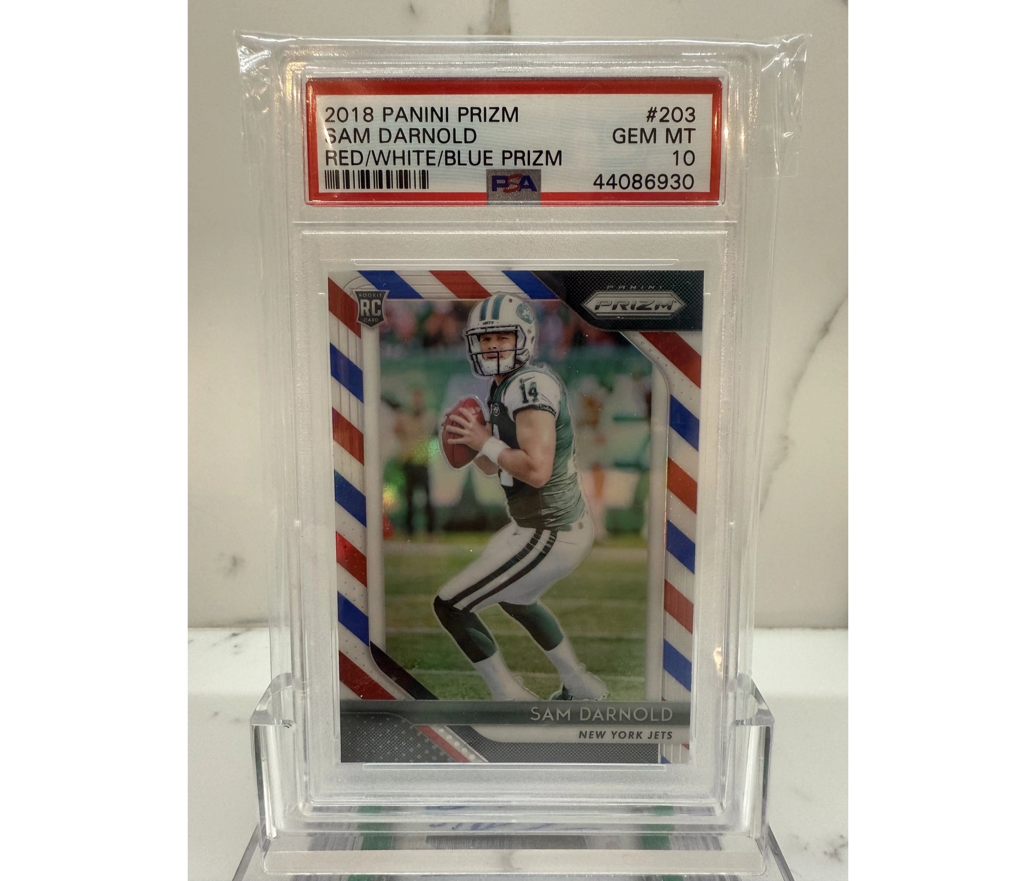 2018 Panini Prizm Sam Darnold Red, White, and Blue Prizm PSA 10
