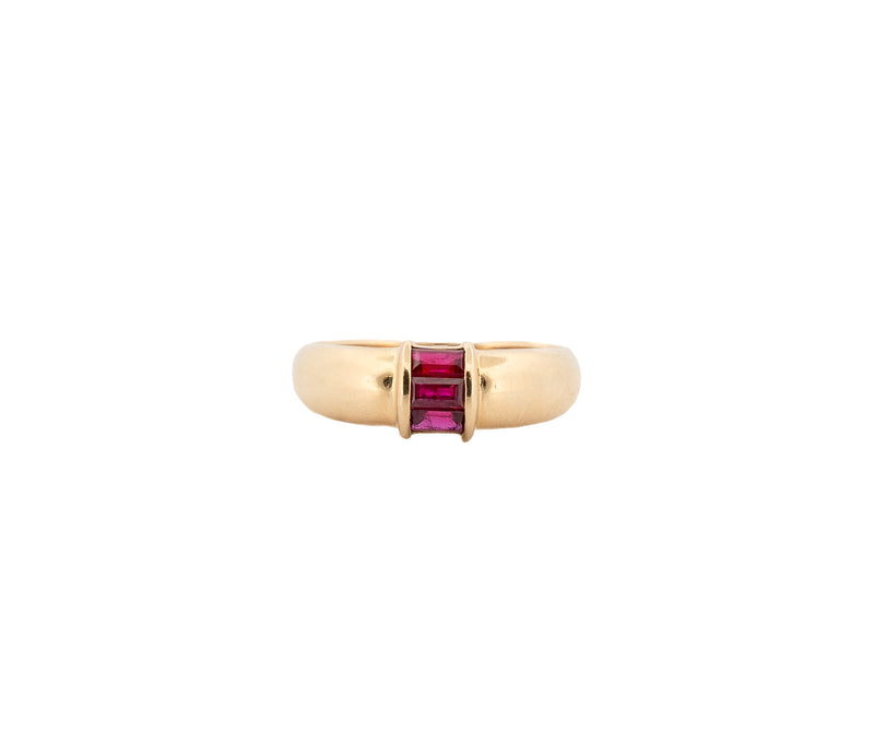Tiffany & Co. 1990s Red Ruby 18 Karat Yellow Gold Vintage Stacking Band Ring
