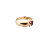 Tiffany & Co. 1990s Red Ruby 18 Karat Yellow Gold Vintage Stacking Band Ring