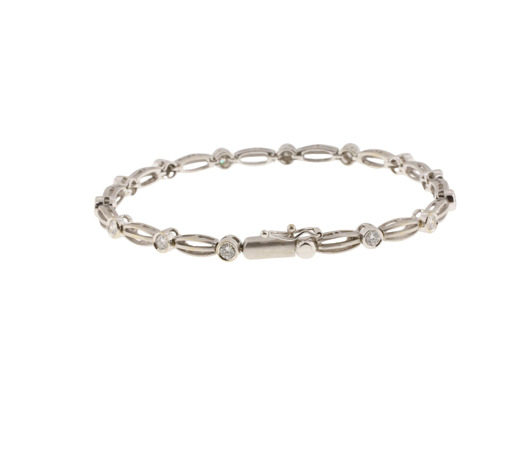 18K White Gold Bezel Set Round Brilliant Cut Diamond Link Bracelet