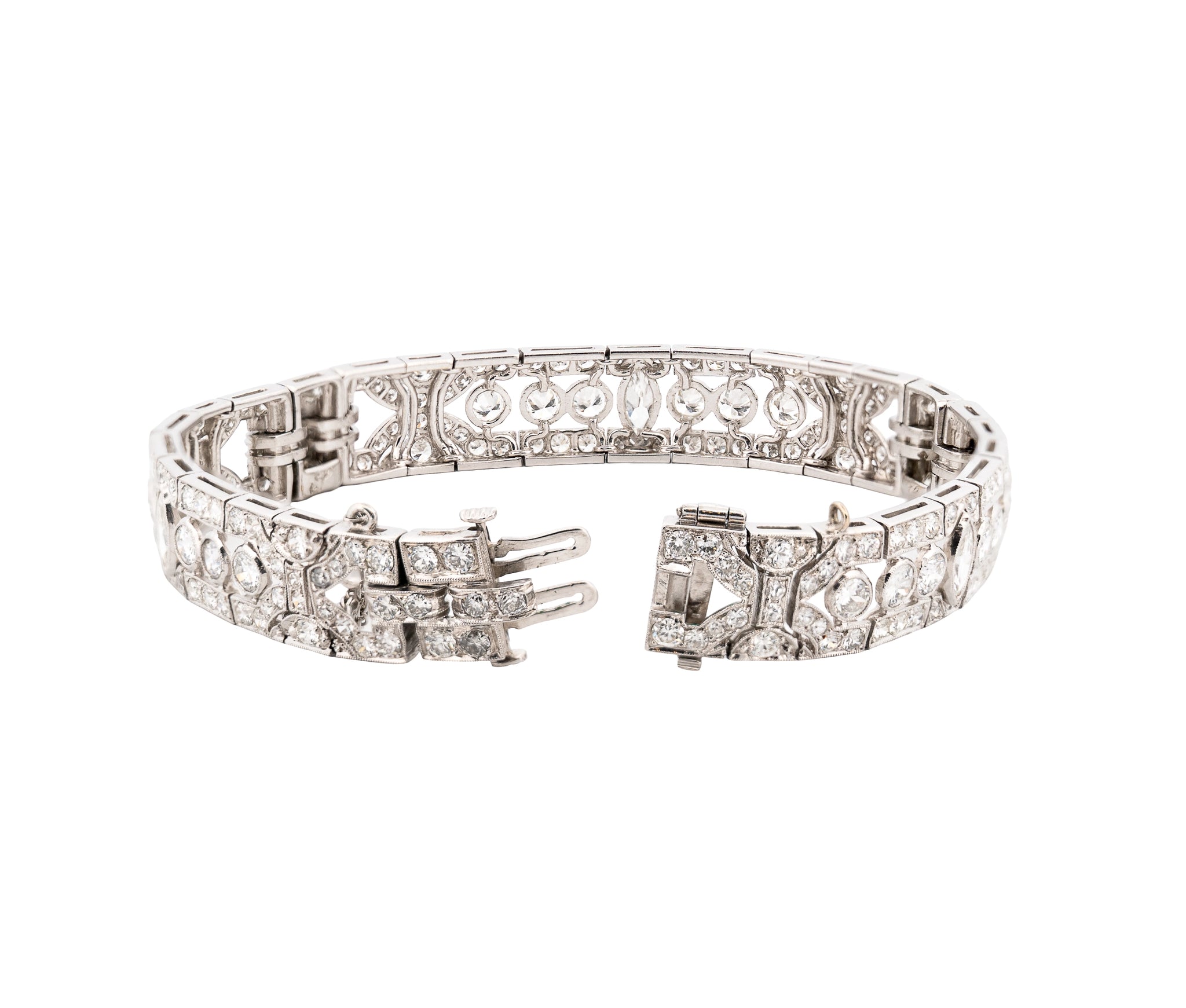 Platinum Omate Round Brilliant And Marquise Cut Diamond Bracelet