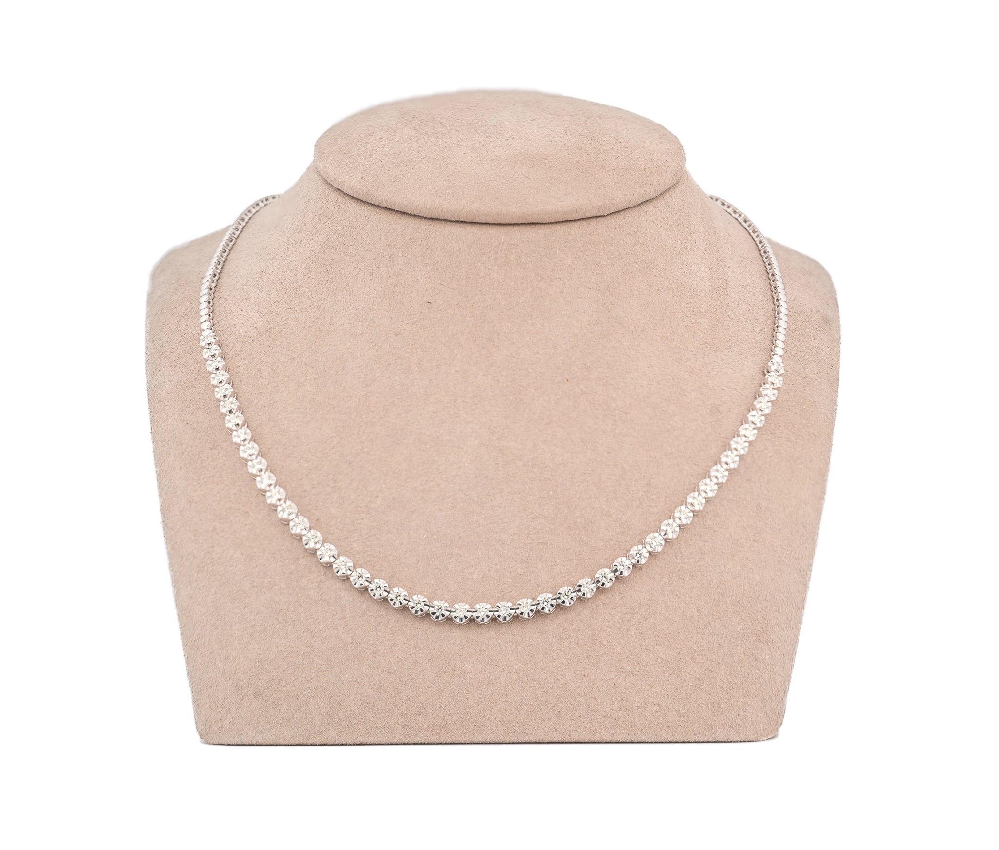 14K White Gold Diamonds Tennis Necklace (1.60 CTW)