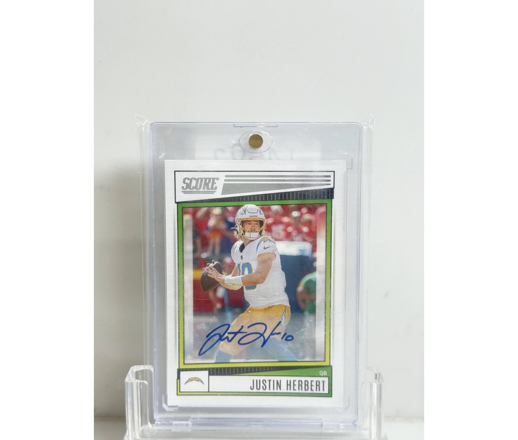 2022 Score Justin Herbert Autograph #136 Chargers