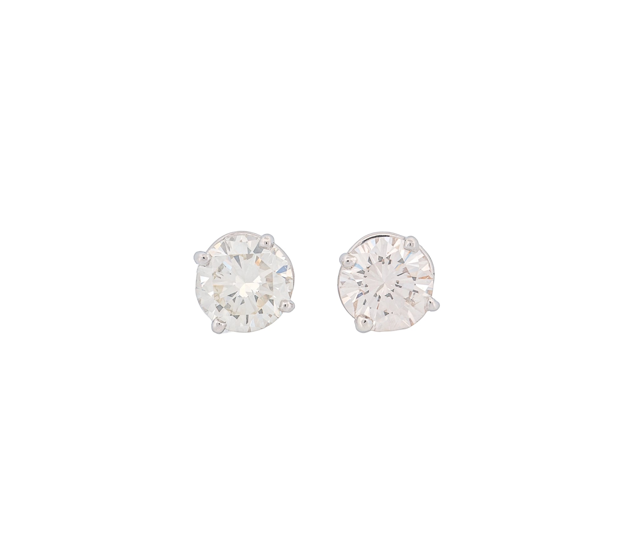Round Brilliant 1.68 CTW L SI1 N I1 GIA Diamond Studs Platinum Platinum