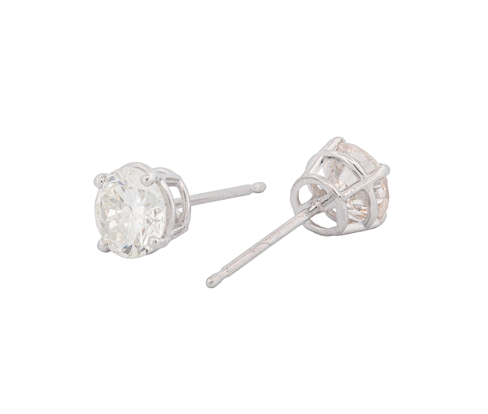 Round Brilliant 1.68 CTW L SI1 N I1 GIA Diamond Studs Platinum Platinum